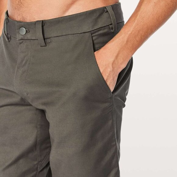 Lululemon Commission Short 9" Size 34 - Picture 2 of 8